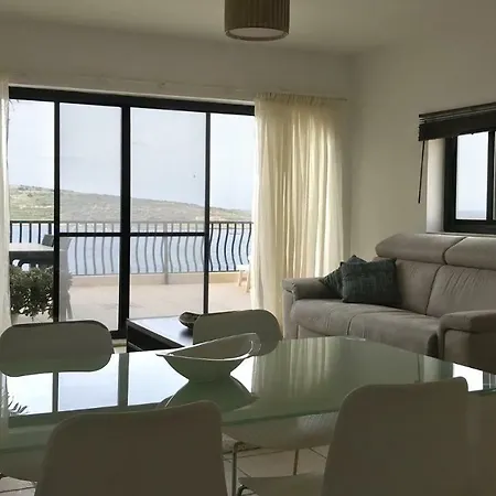 Sea View * St. Paul's Bay